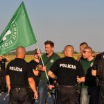 Protest proti príchodu imigrantov v Trnave a Gabčíkove ukázal pravú tvár Ficovej „demokracie“!